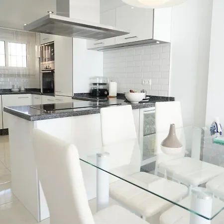 Apartament Arce 1 *